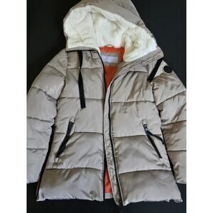 Madden Girl Hooded Puffer Jacket Tan SZ SM Soft Coat, P/Ownd, With Light Stains